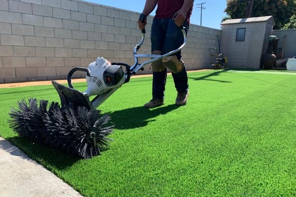 Lawns & Turf - Solid Green Construction